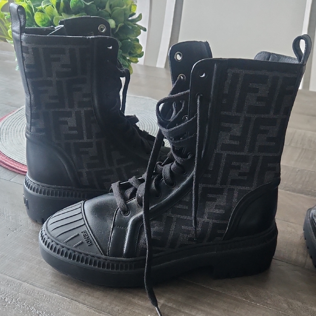 Fendi Black Heeled Boots